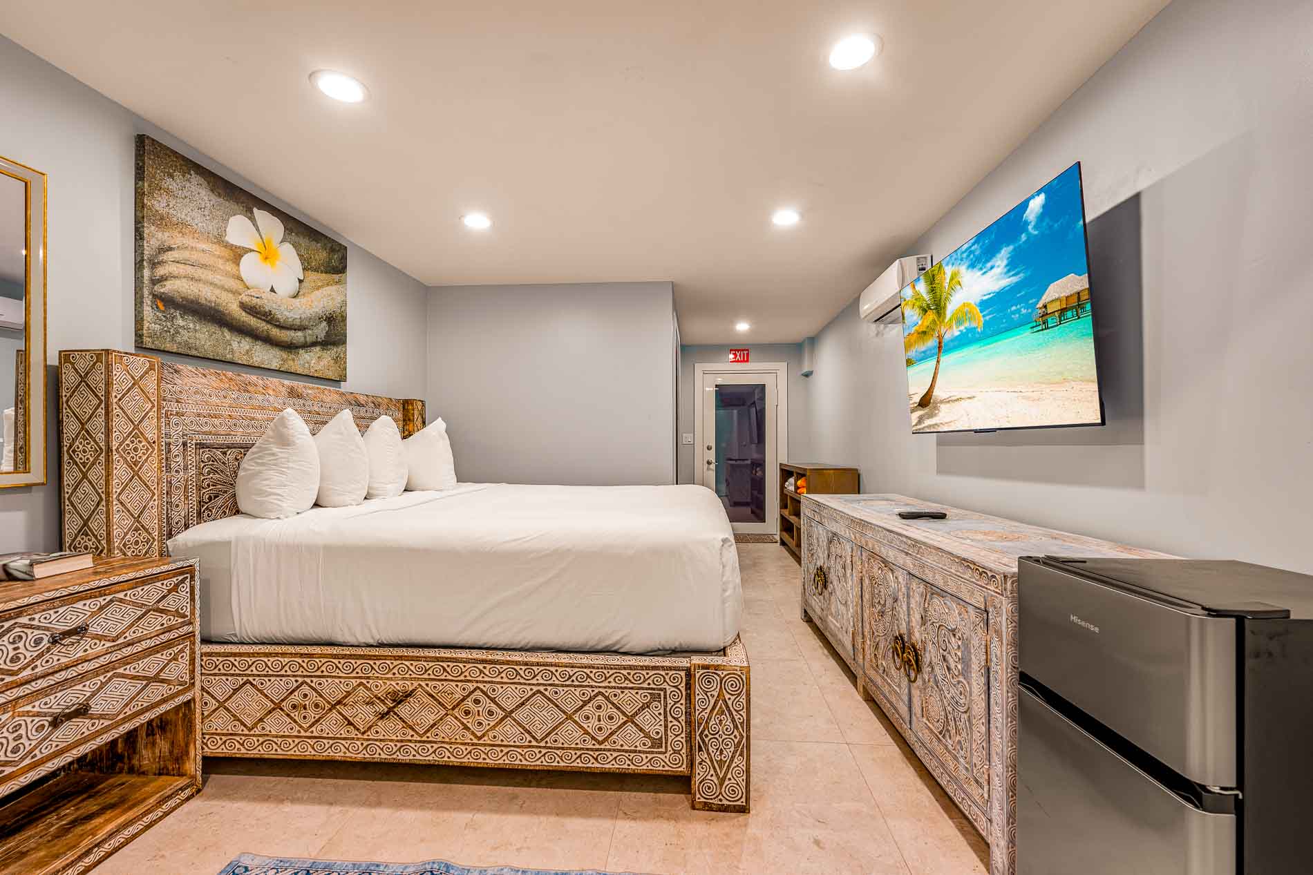 bali-room-largo-resort-florida-2