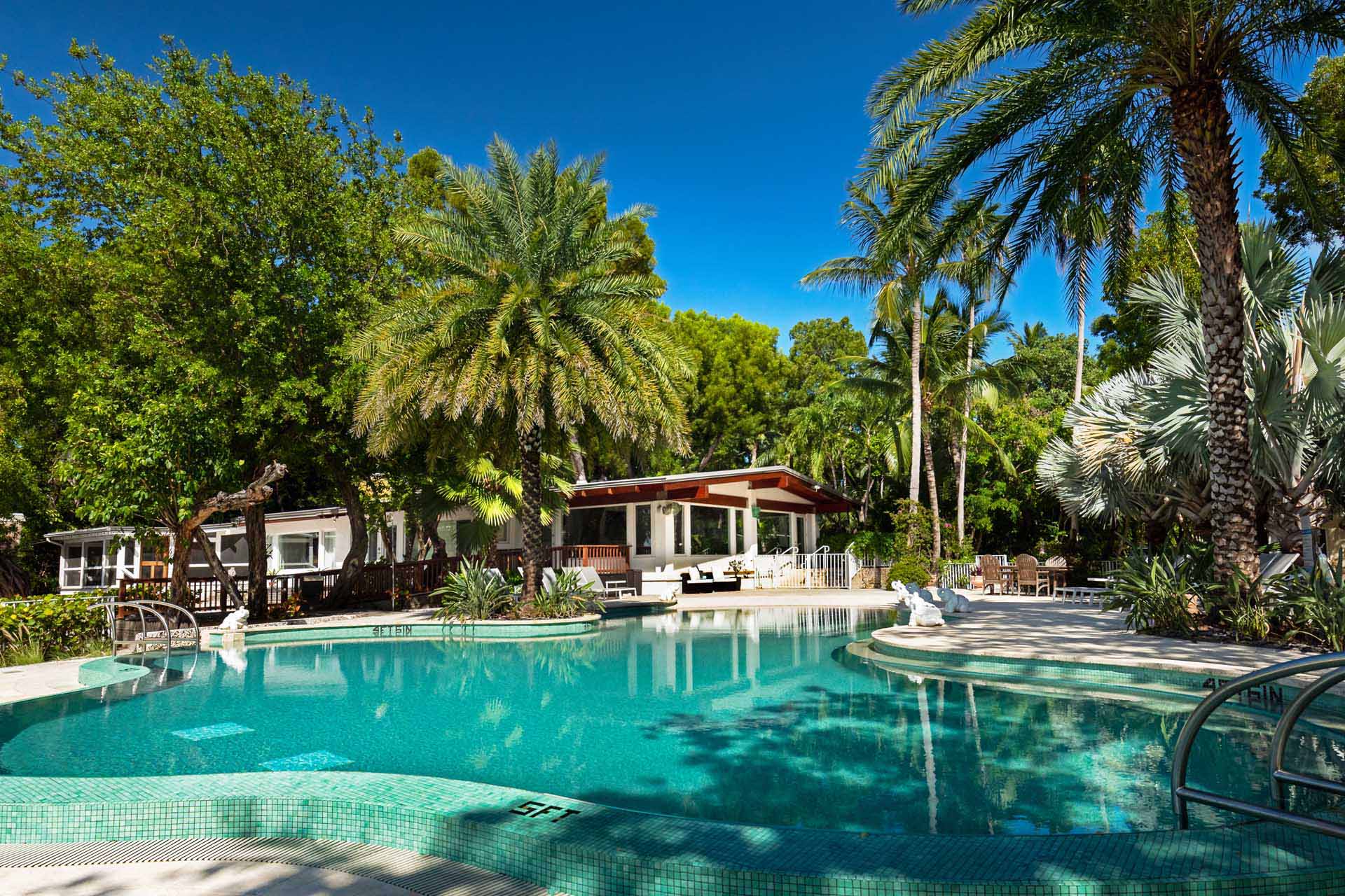 Largo resort infinity pool next to the Grand Lodge
